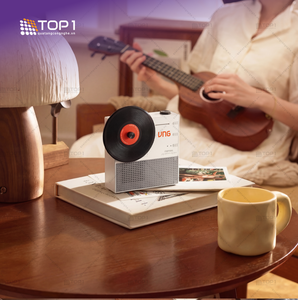 Loa bluetooth in logo