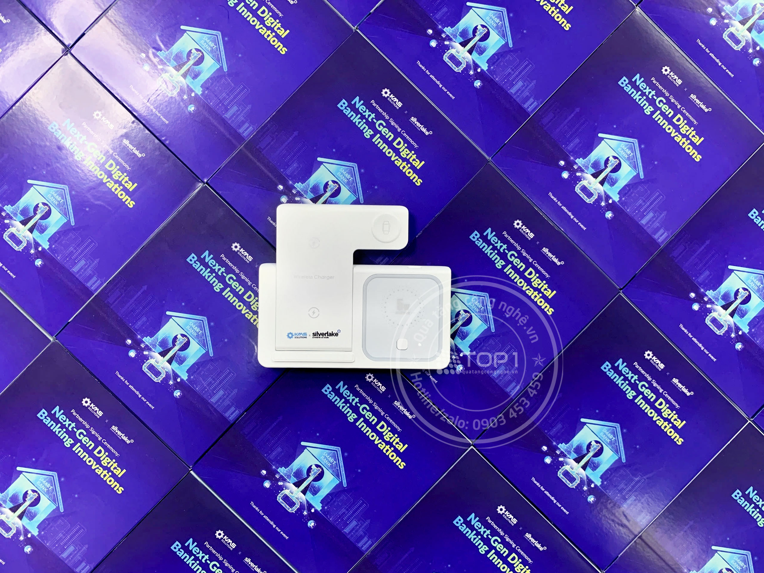 đế sạc không dây 3in1