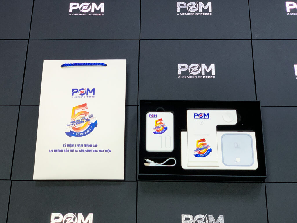 quà tặng in logo kỷ niệm thành công công ty