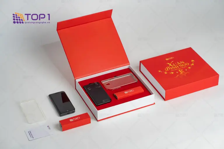 Set quà tặng Máy phiên dịch Ai Remax T10 QTCN02
