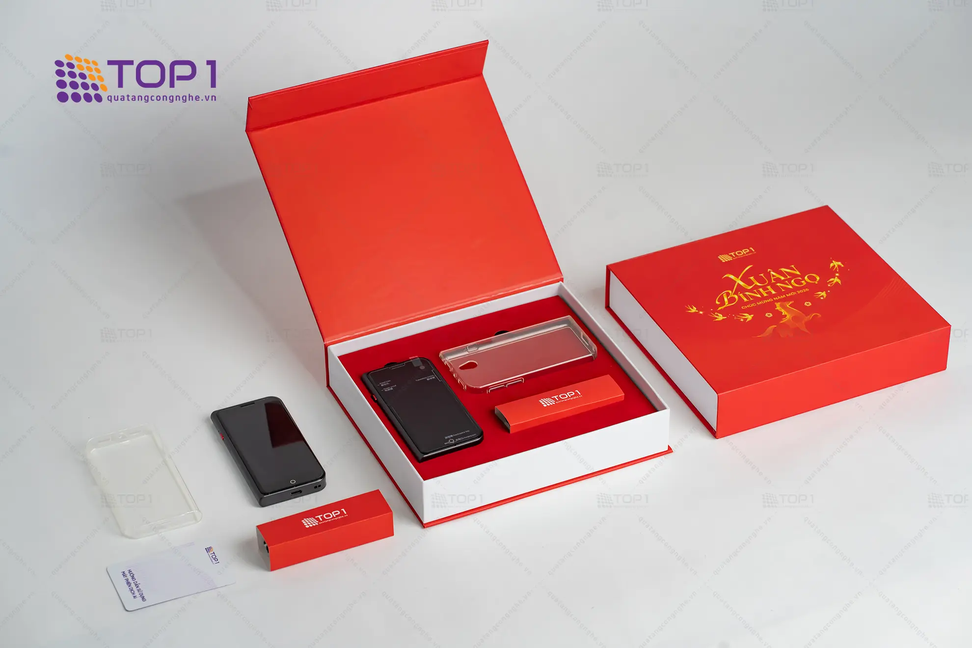 Set quà tặng Máy phiên dịch Ai Remax T10 QTCN02