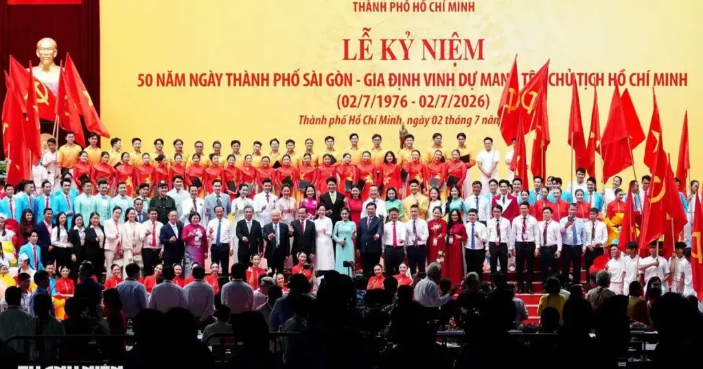 Kỷ niệm 50 năm TPHCM