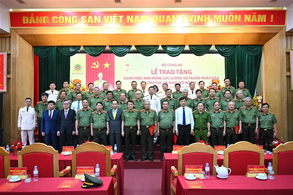 anh hùng lực lượng vtnd